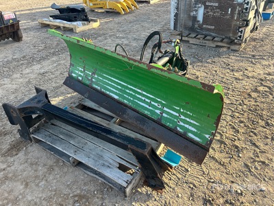 HLA 6 ft Schneepflug - Fits Tractor