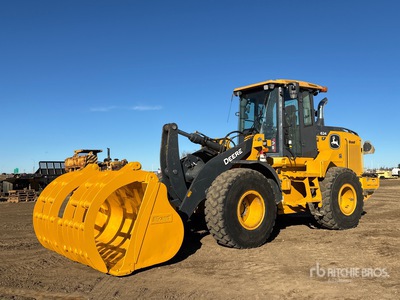 2023 John Deere 624 P-Tier Pala Cargadora