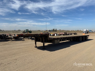 2015 Manac 13353A000 50 ton 53 ft Tri/A Step Deck Trailer