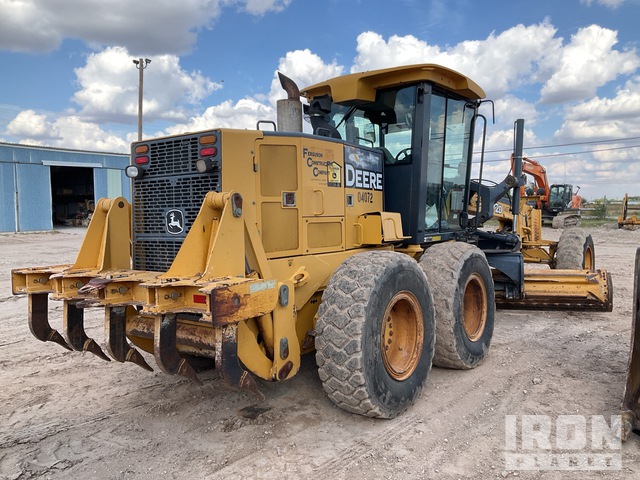 MOTOCONFORMADORA JOHN DEERE 872D 2007