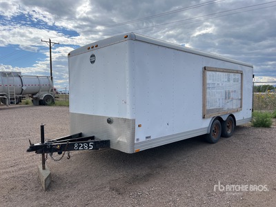 2000 Wells Cargo 20 ft T/A Enclosed Trailer