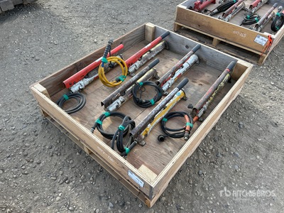 Quantity of (6) Power Team Hydraulic Hand Pumps Różne
