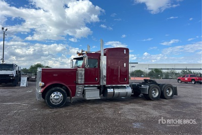 2023 Peterbilt 389 6x4 Cabeza Tractora Cabina Dormitorio
