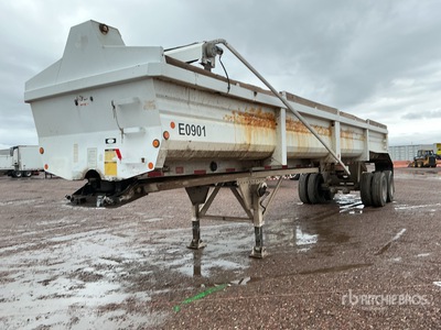 2009 Lufkin ULD-38 38 ft T/A Frameless Hinterkipper