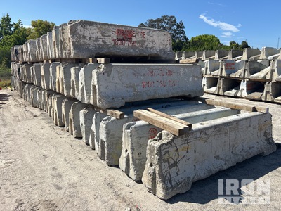Quantity of (18) F Type 3m Concrete Barrier