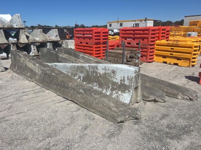 Quantity of (4) 6 m F Type Tapered Concrete Barrier Quantity of (4) 6 m F Type Tapered Concrete Barrier