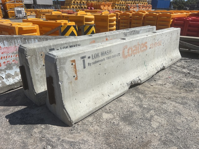 Quantity of (2) T-Lok Mash 3.8 m Concrete Barrier Quantity of (2) T-Lok Mash 3.8 m Concrete Barrier