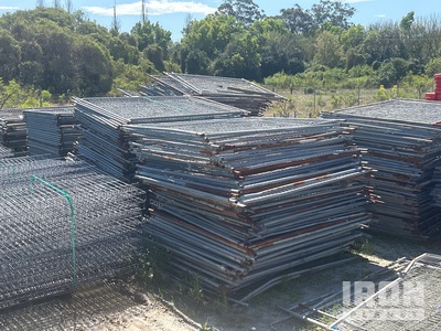Quantity of (300) Fortress 2.5 m x 1.8 m Temporary Valla