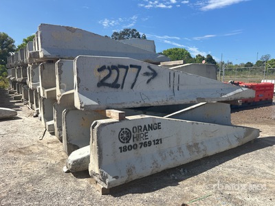Quantity of (35) DB80 4m Tappered Concrete Barrier
