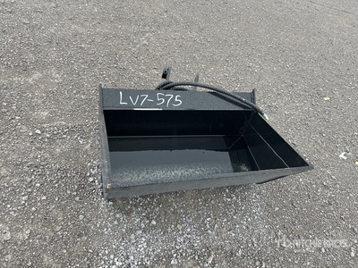 2025 GIYI GY-D5T 36 in Hydraulic Tilting Godet d'excavatrice (Unused)