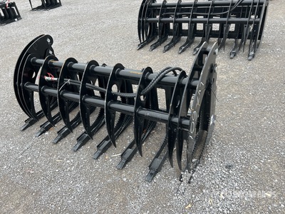 2025 GIYI CLG72 72 in Log Skid Steer Grapple (Unused)