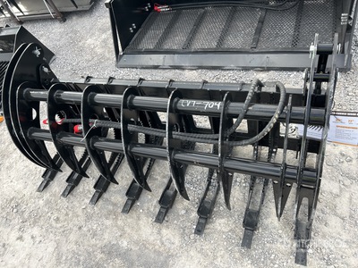 2025 GIYI GYCLG72C Skid Steer Grapple (Unused)