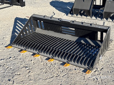 2025 GIYI GY-RB66 66 in Rock Skid Steer Bucket (Unused)