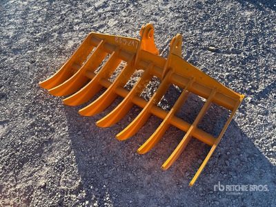 2025 GIYI 44 in مشط الحفارة - Fits Cat 305 (Unused)