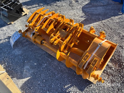 Quantity of (8) 2025 GIYI Cat 301 VCA-8 Mini Excavator Attachments (Unused)