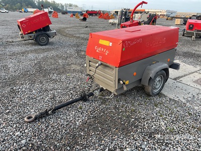 2014 Atlas Copco XA587 Mobile Air Compressor (Inoperable)