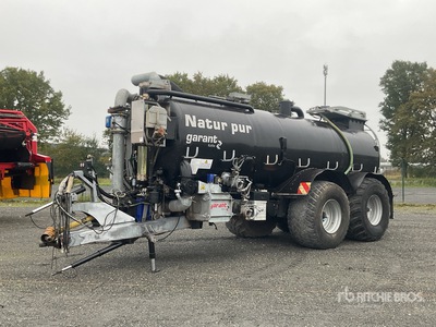 Kotte Garant PT 21500/H 20000 L Hydraulic T/A Manure Tank