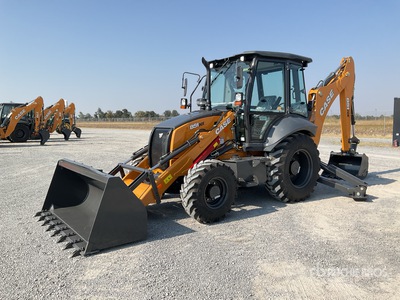2025 Case 851NX 4x4 Retroexcavadora (Sin Usar) / Backhoe Loader (Unused)