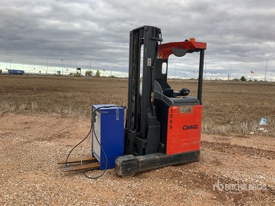 2006 BT RR B1 Electric Stacker (Inoperable)