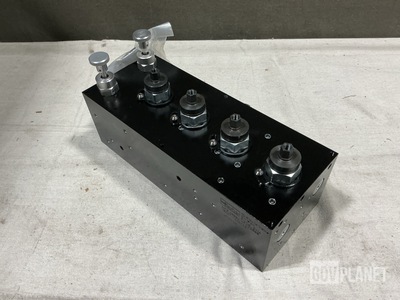 Parker-Hannifin HFC32598 Hydraulic System Accessories Manifold