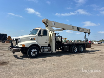 National 900A 52000 lb Straight Boom on 2009 National Crane 900A 6x4 Boom Truck