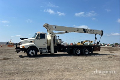 National 900A 52000 lb Straight Boom on 2009 National Crane 900A 6x4 Camion à flèche