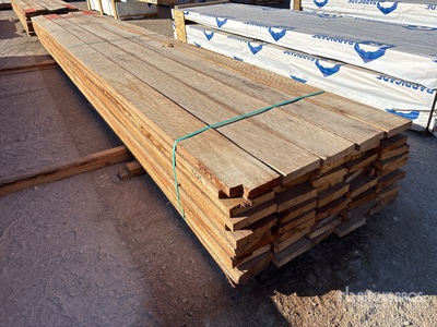 Quantity of (60) 1.5 in x 8 ft x 20 ft Trailer Decking Timmerhout