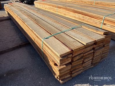 Quantity of (60) 1.5 in x 8 ft x 20 ft Trailer Decking Timmerhout