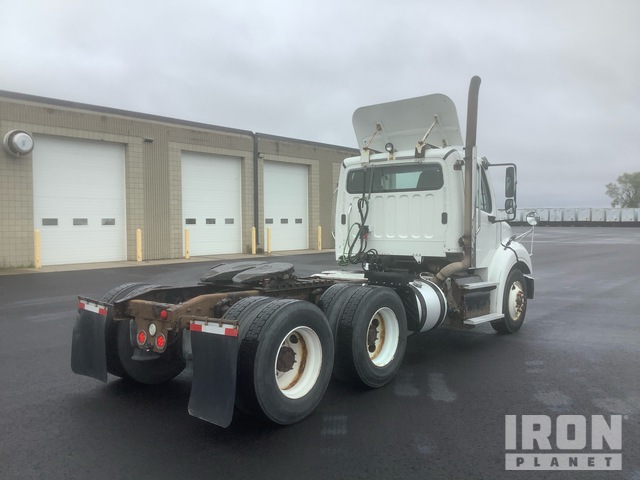 CAMIóN 2016 FREIGHTLINER