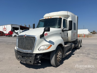 2020 International LT625 6x4 T/A Slaapcabine Trekker