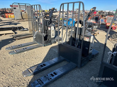 2012 Crown PE4500-60 6000 lb Electric Pallet Jack