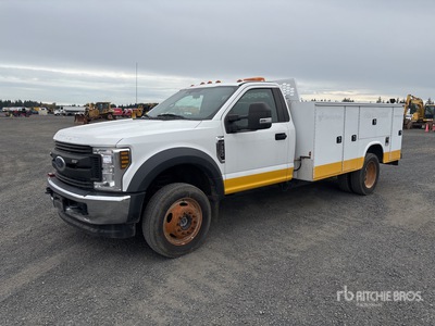 2019 Ford F-550 Utility Truck