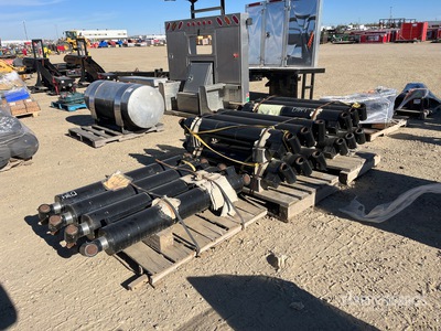 Quantity of (16) Hydraulic Cilinder
