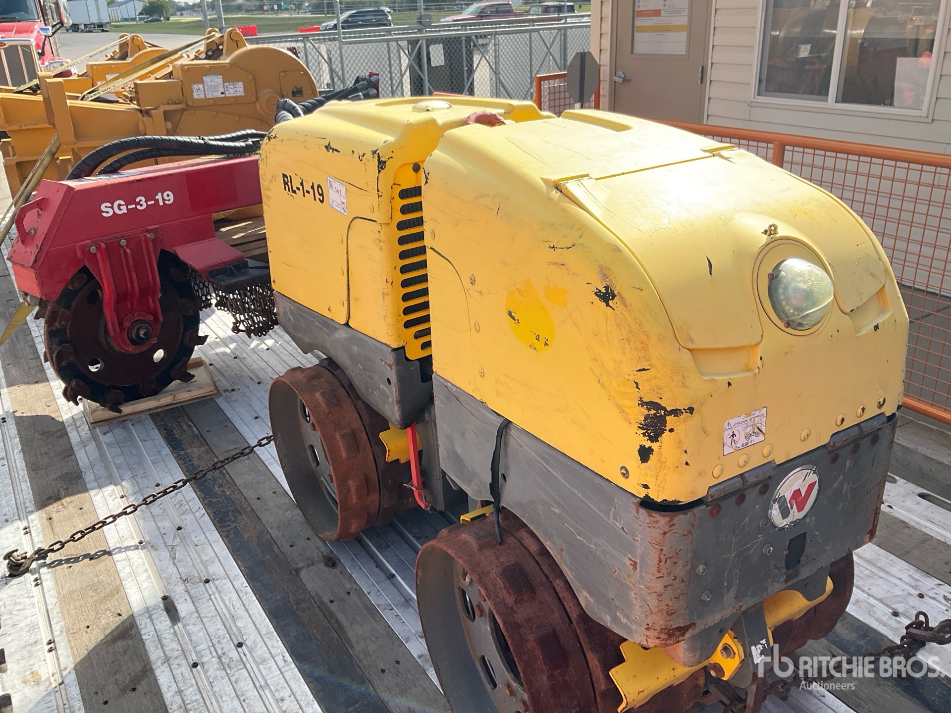 Wacker Neuson RL1-19 Pneumatic Roller