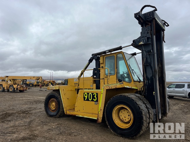 MONTACARGAS CATERPILLAR V550B