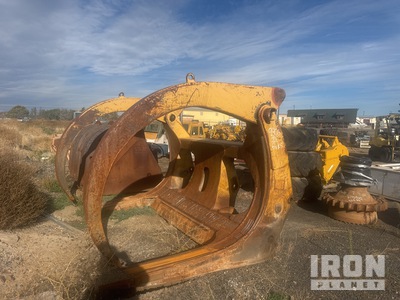 Cat 950 108 in Set of Forche per pala gommata - Fits Cat 980G