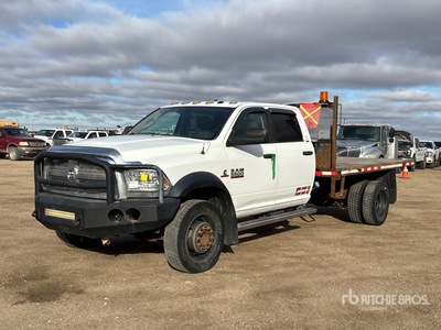2013 Ram 5500 4x4 Crew Cab Flatbed Truck