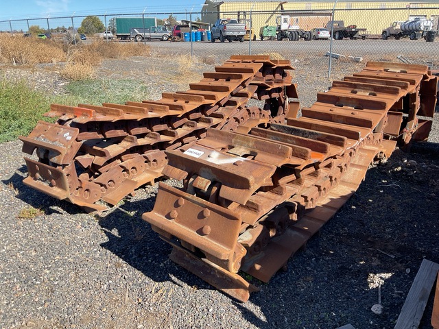 Quantity of (2) Tracks - Fits Cat D10T