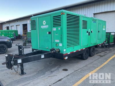 2014 Doosan HP1600WCU-T4F 1600 cfm Mobile ضاغط هوائي