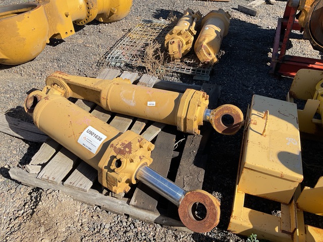 Quantity of (2) Ripper Cylinders - Fits Cat D8