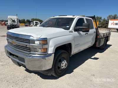 2017 Chevrolet Silverado 3500HD 4x4 Crew Cab Platte vrachtwagen