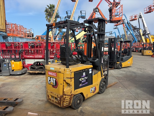 MONTACARGAS ELéCTRICO 2019 CATERPILLAR EC25N