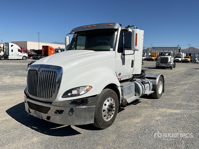 2015 International ProStar Premium 4x2 Day Cab Truck Tractor