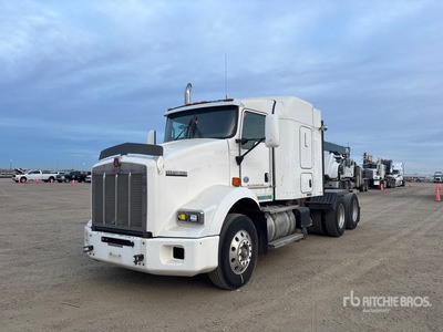 2014 Kenworth T800B 6x4 T/A Sleeper Truck Tractor