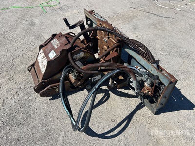 12 in Skid Steer Milling Attachment スキッドステア付属部品