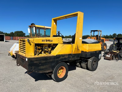 1988 Hyster C530A 9 Wheel Pneumatic Roller