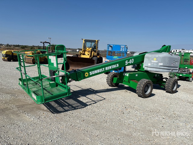 2016 Genie S40 4WD Diesel Telescopic Boom Lift | Ritchie Bros. Auctioneers