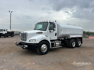 2015 Freightliner M2 112 4000 gal 6x4 散水車