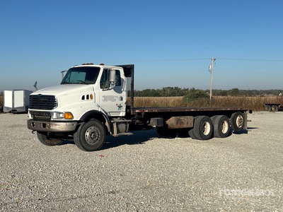 2007 Sterling L9500 8x4 Flatbed Truck