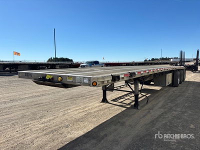 2005 Reitnouer 48 ft Tri/A Flatbed Trailer
